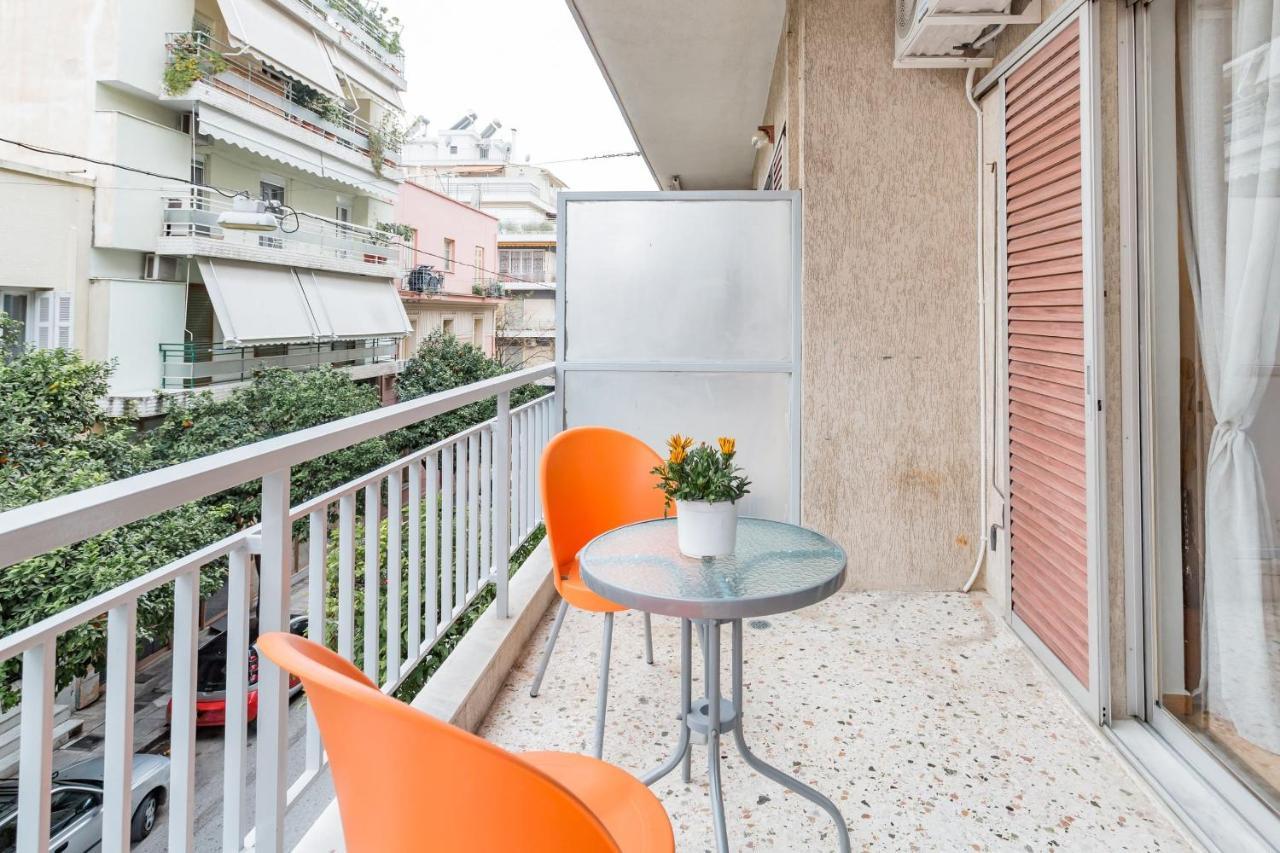 אתונה Koukaki Apartment With A Sunny Balcony, Near The Acropolis מראה חיצוני תמונה