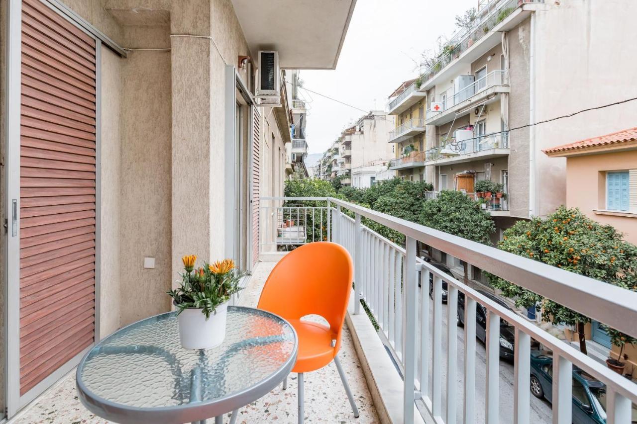 אתונה Koukaki Apartment With A Sunny Balcony, Near The Acropolis מראה חיצוני תמונה